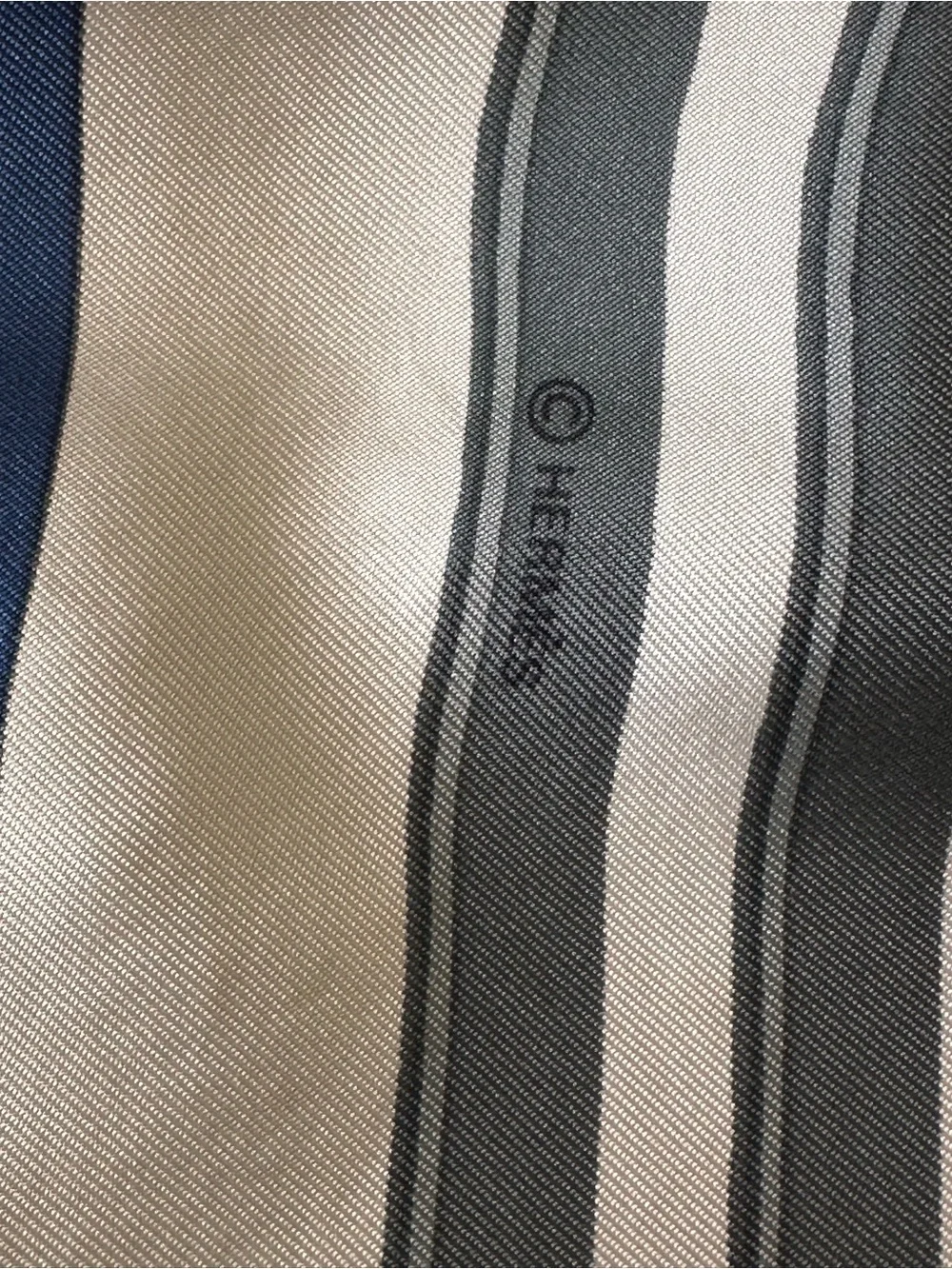 Hermès Brides de Gala Silk Carré 90 Scarf – Bleu/Gris/Or – Box Included -